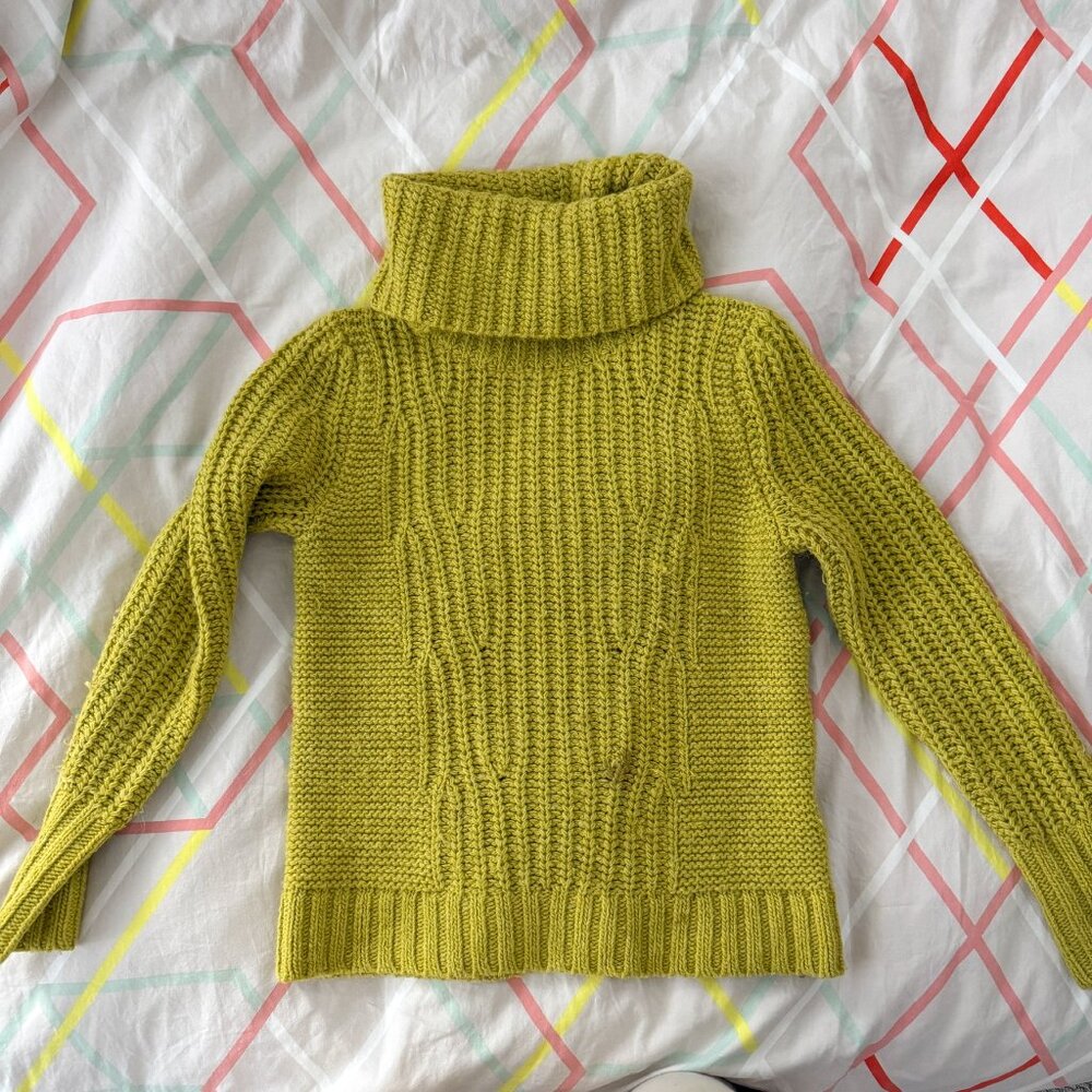 Banana Republic Wool Blend Sweater Turtleneck Womens XS Gently Used